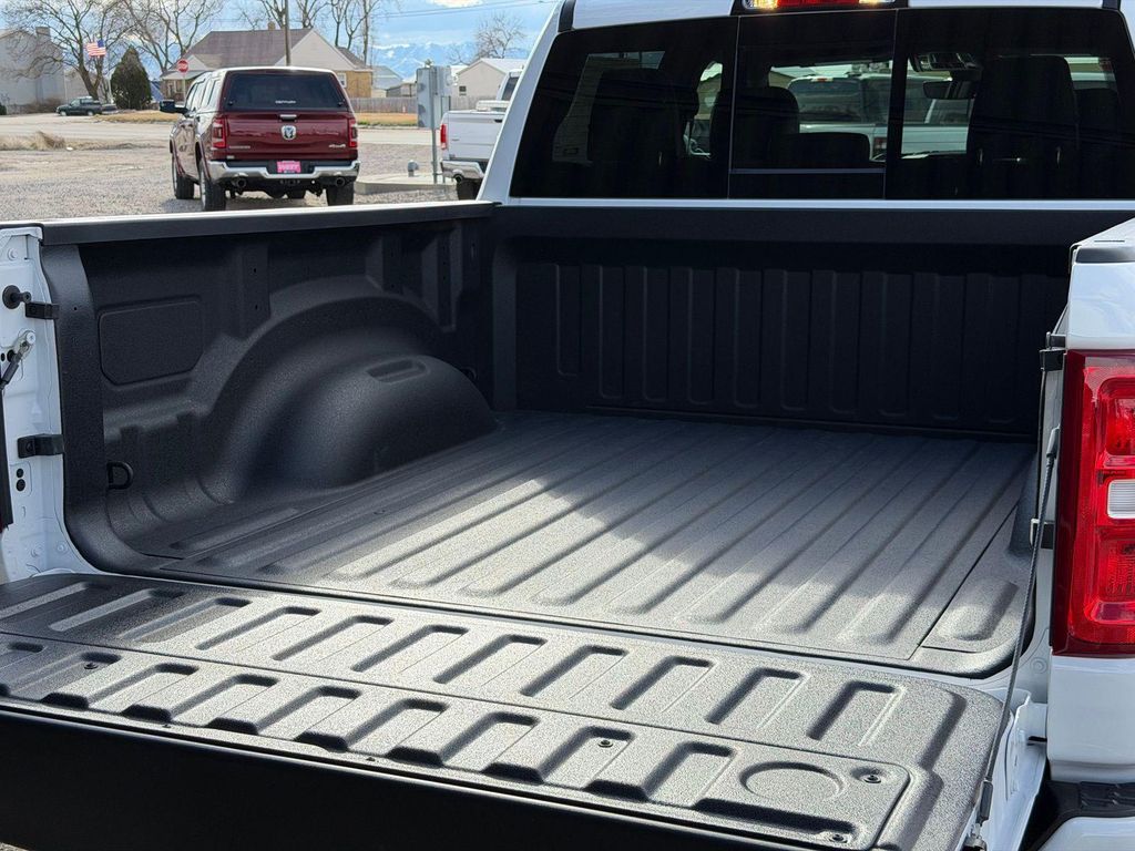 2026 RAM 1500 LARAMIE 照片 9