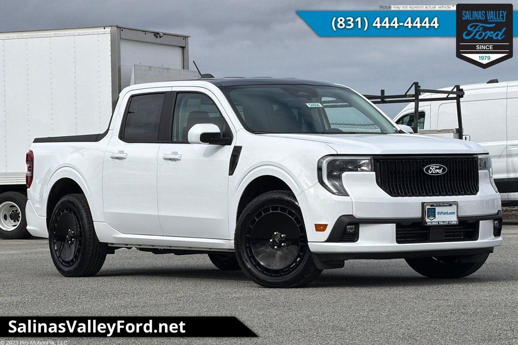 New 2025 Ford Maverick Lobo Standard