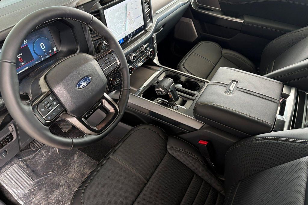 FORD F-150 PLATINUM - 10