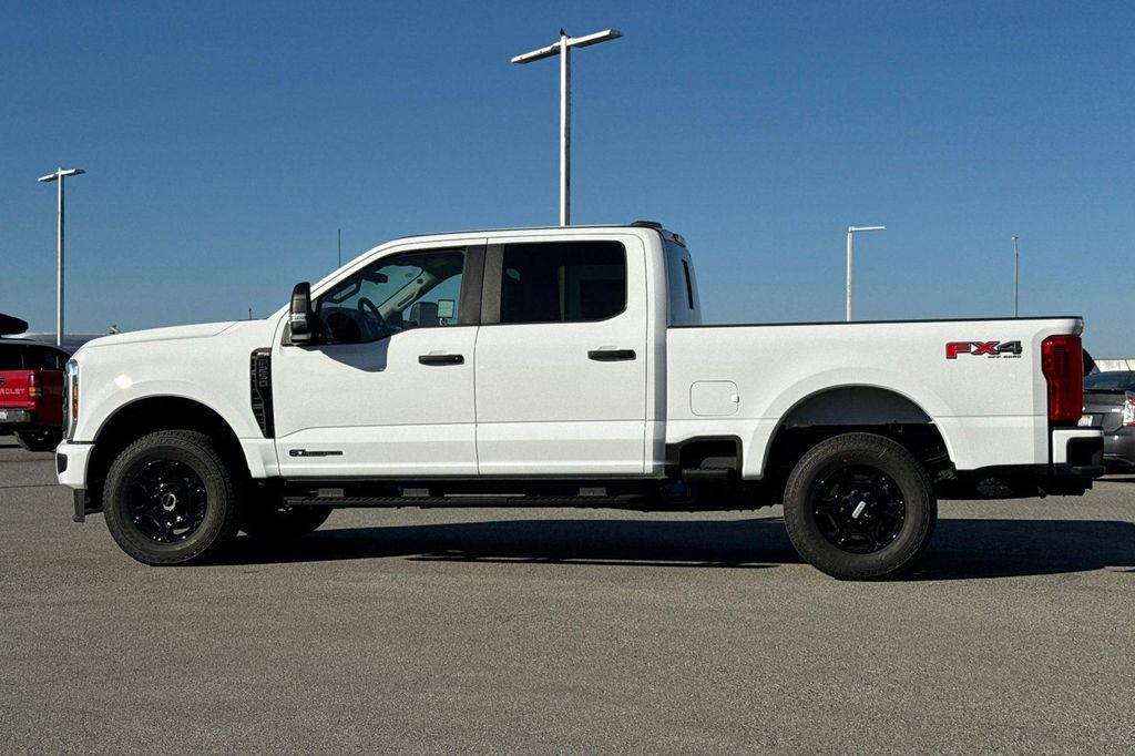 صورة 7 لـ 2026 FORD F-250 XL