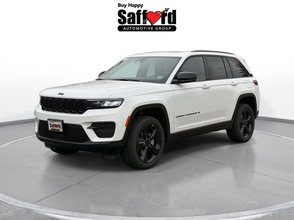 New 2025 Jeep Grand Cherokee Altitude