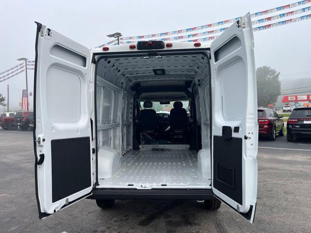 2026 RAM PROMASTER 2500 TRADESMAN — миниатюра 18
