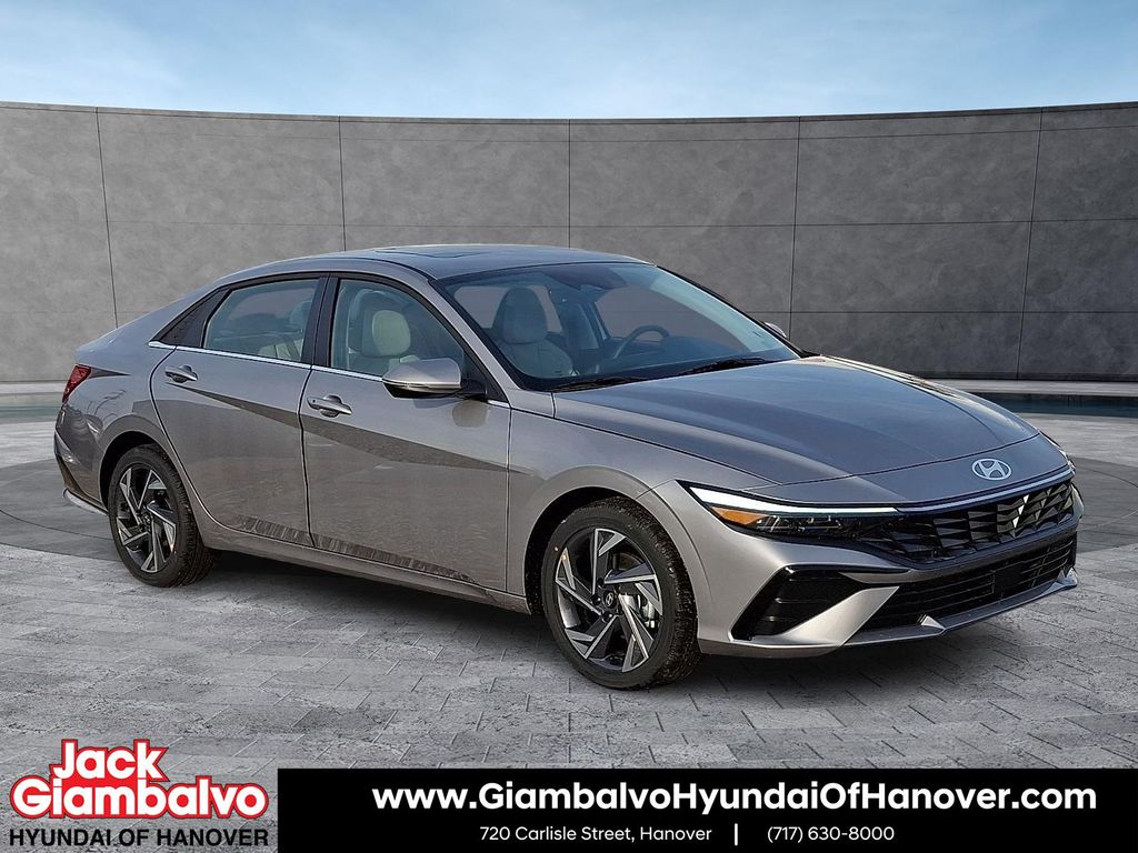 New 2026 Hyundai ELANTRA Limited