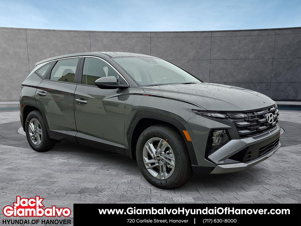 New 2026 Hyundai TUCSON SE