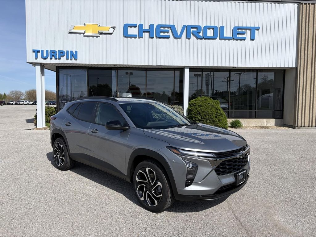 New 2026 Chevrolet Trax FWD 2RS