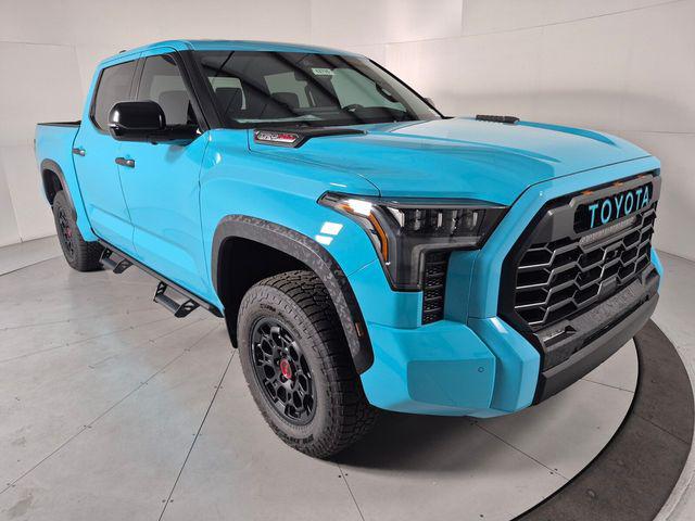 TOYOTA TUNDRA - 6