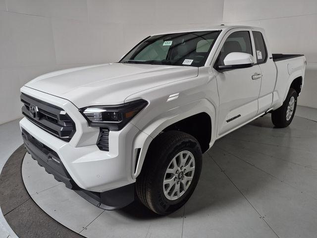 New 2026 Toyota Tacoma SR5