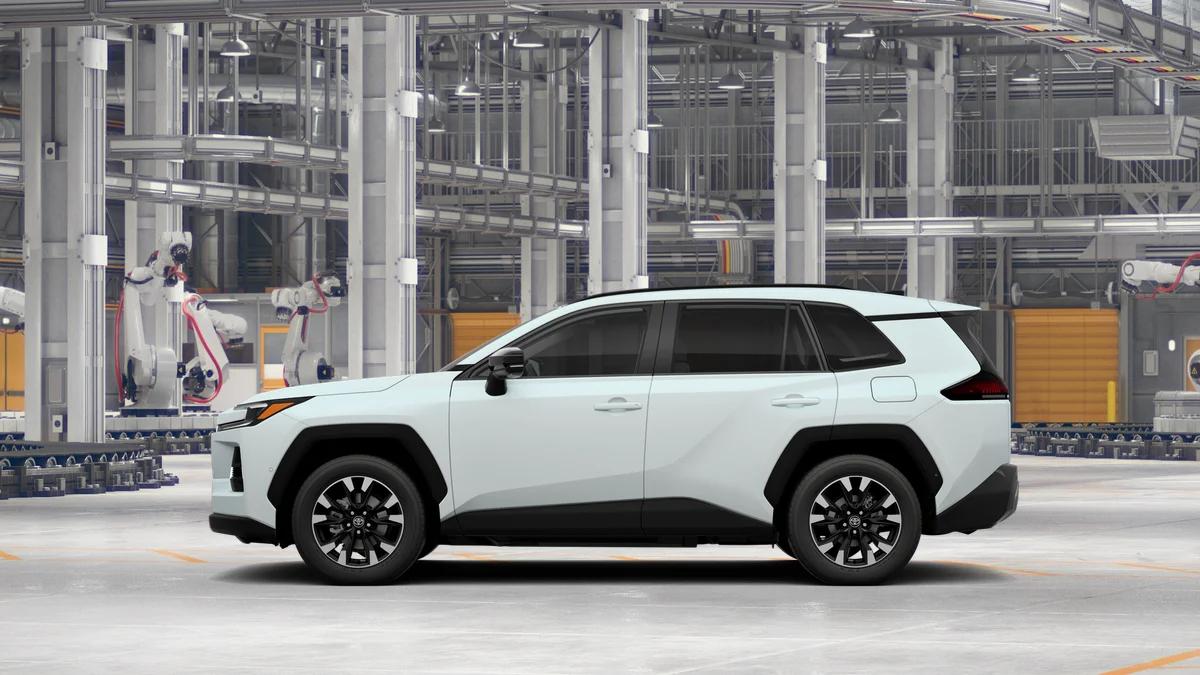 2026 Toyota RAV4 LIMITED — фото 4