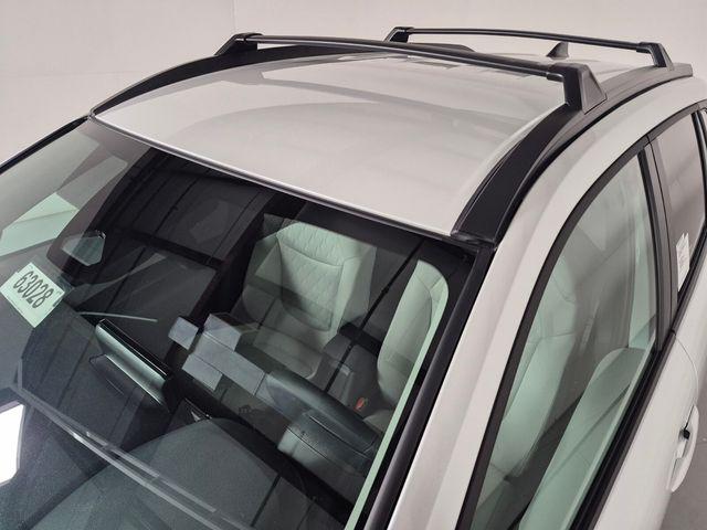 TOYOTA COROLLA CROSS - 9