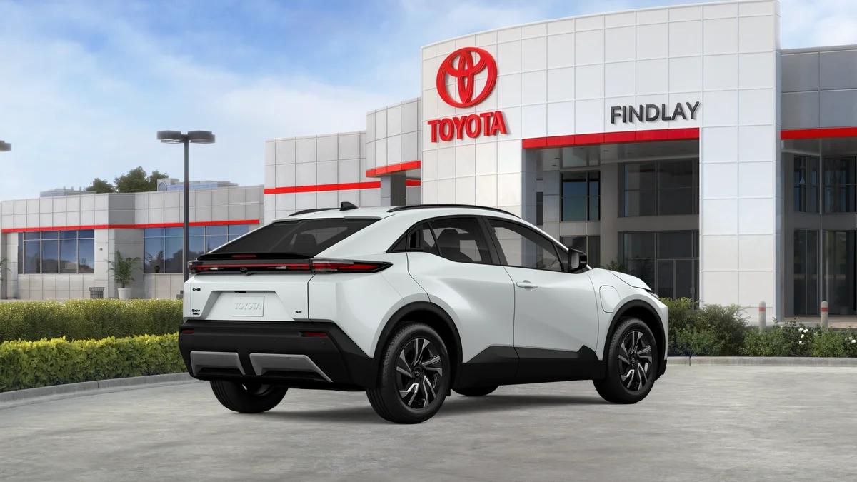 صورة 10 لـ 2026 Toyota C-HR SE