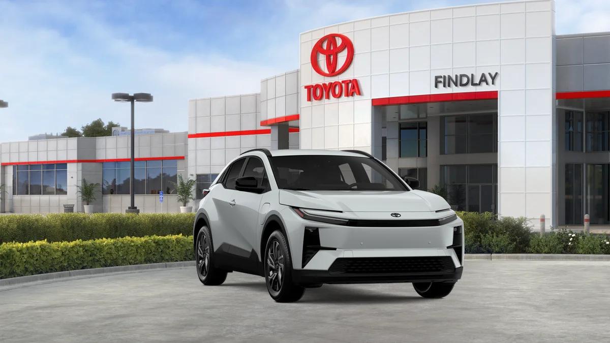 2026 Toyota C-HR SE — миниатюра 16