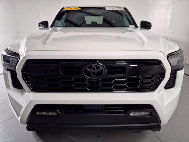 2025 Toyota TACOMA TRD OFF ROAD — миниатюра 7
