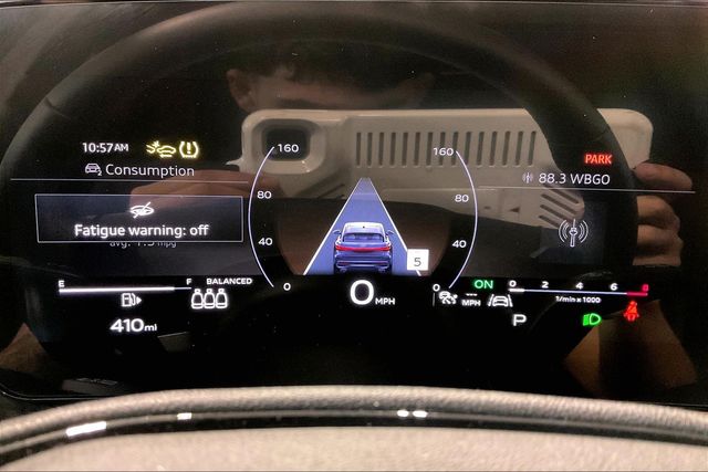 صورة 20 لـ 2025 AUDI Q5 SPORTBACK 2.0T PREMIUM PLUS