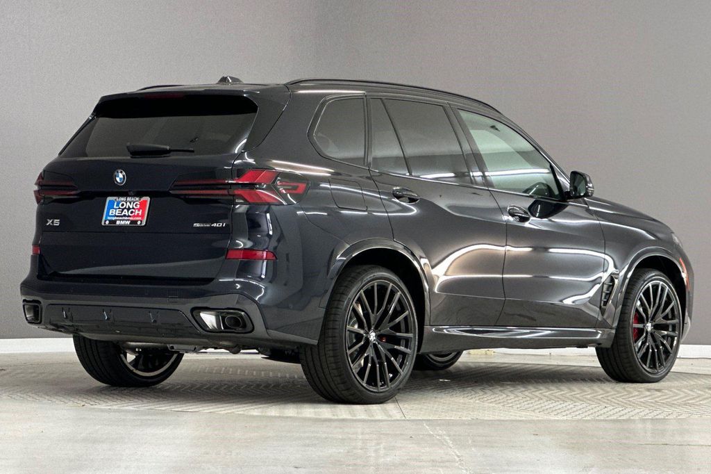 صورة 8 لـ 2026 BMW X5 SDRIVE40I