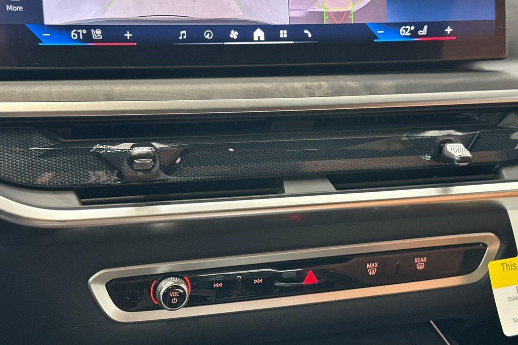 2027 BMW X7 XDRIVE40I 缩略图 17