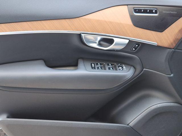 2024 Volvo XC90 B6 PLUS BRIGHT THEME 6-SEATER — фото 23