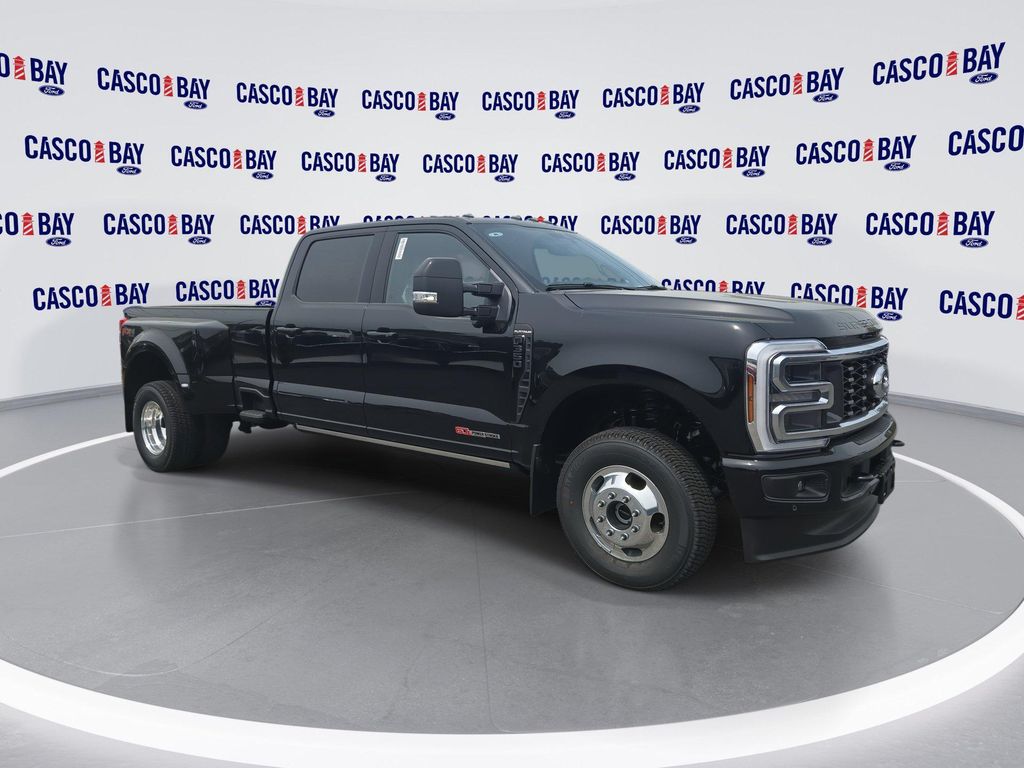 New 2026 Ford F-350 Platinum
