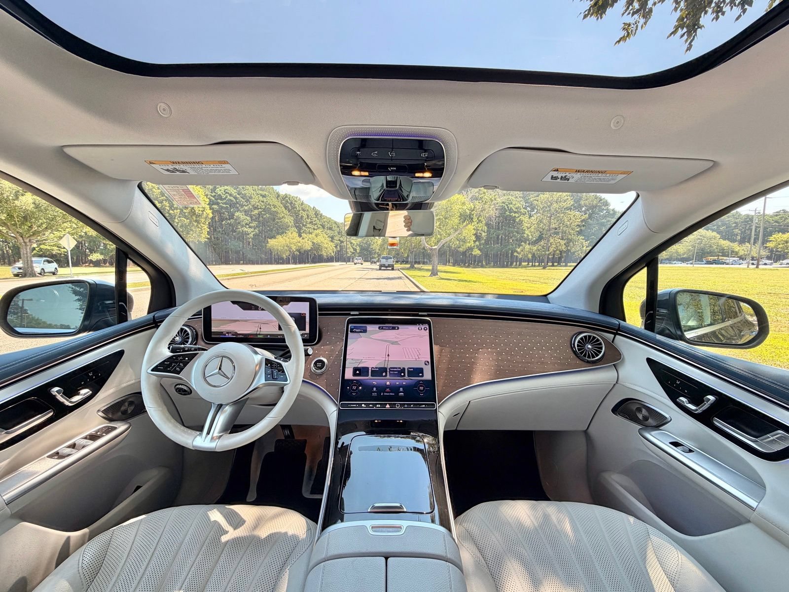 2023 Mercedes-BENZ EQE photo 2