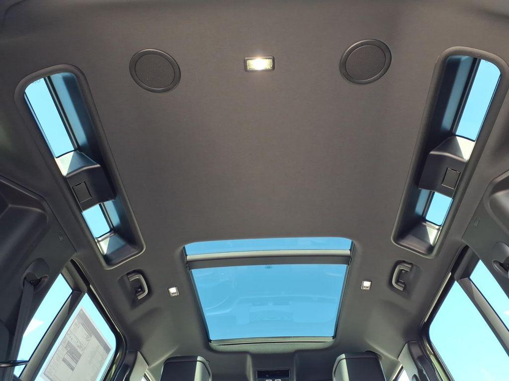 صورة مصغرة 25 لـ 2026 LAND Rover DEFENDER P400 X-DYNAMIC SE