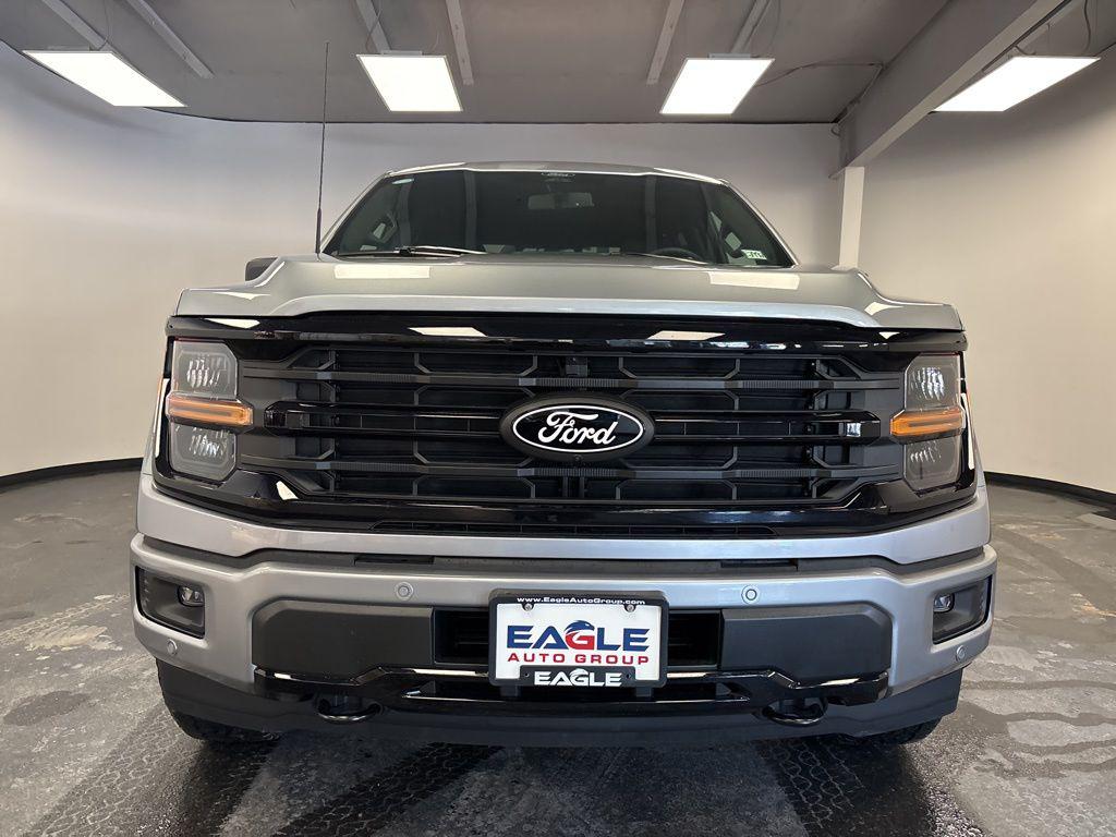 FORD F-150 XLT - 4