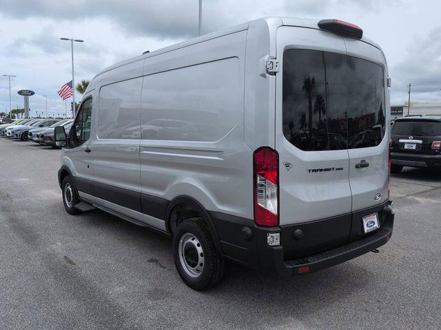 صورة 6 لـ 2026 FORD TRANSIT-250 BASE