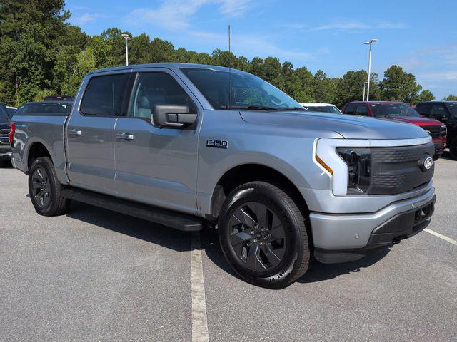 صورة مصغرة 2 لـ 2025 FORD F-150 LIGHTNING FLASH
