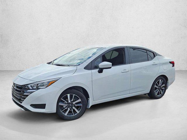 New 2025 Nissan Versa 1.6 SV