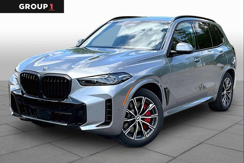 New 2026 BMW X5 PHEV xDrive50e