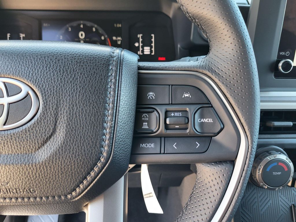 صورة مصغرة 12 لـ 2026 Toyota 4RUNNER SR5