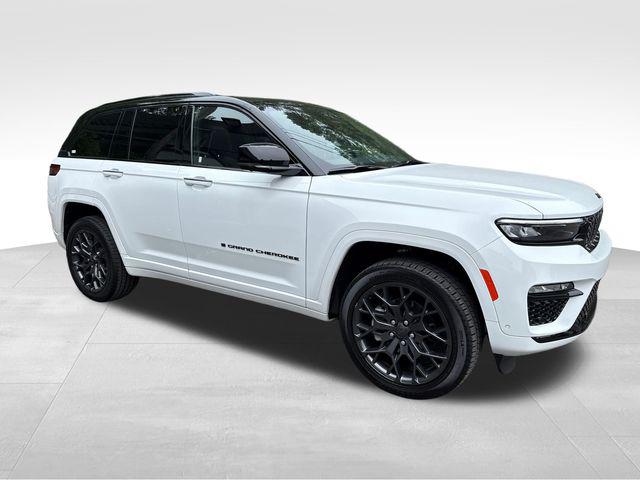 New 2025 Jeep Grand Cherokee Summit