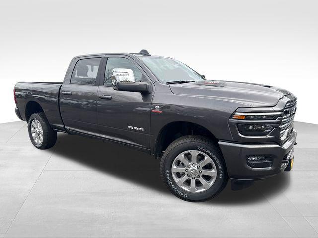 New 2025 RAM 2500 Laramie Crew Cab 4x4 6'4' Box