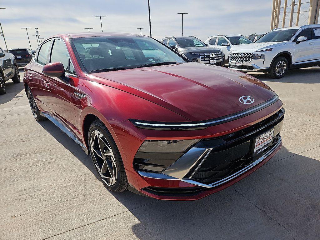 New 2026 Hyundai SONATA SEL Sport