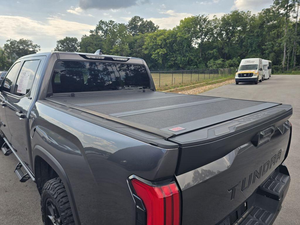 صورة مصغرة 12 لـ 2025 Toyota TUNDRA SR5