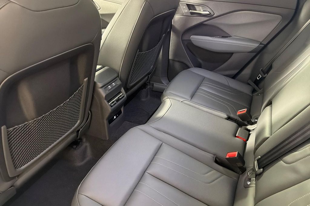 صورة مصغرة 11 لـ 2026 AUDI Q3 TFSI QUATTRO S TRONIC