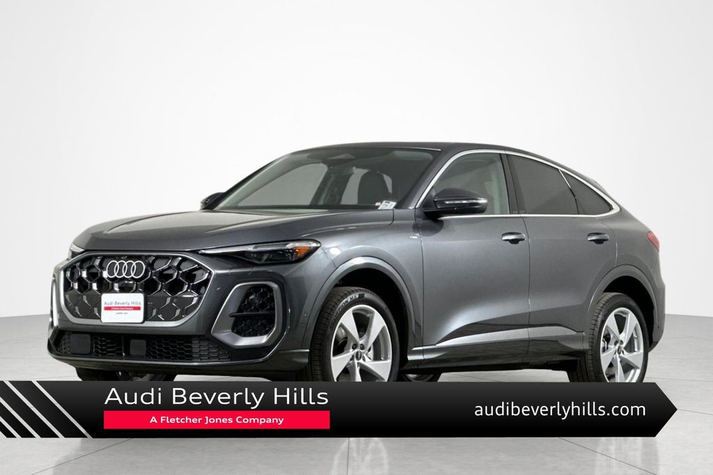 New 2025 Audi Q5 Premium Plus TFSI quattro S tronic