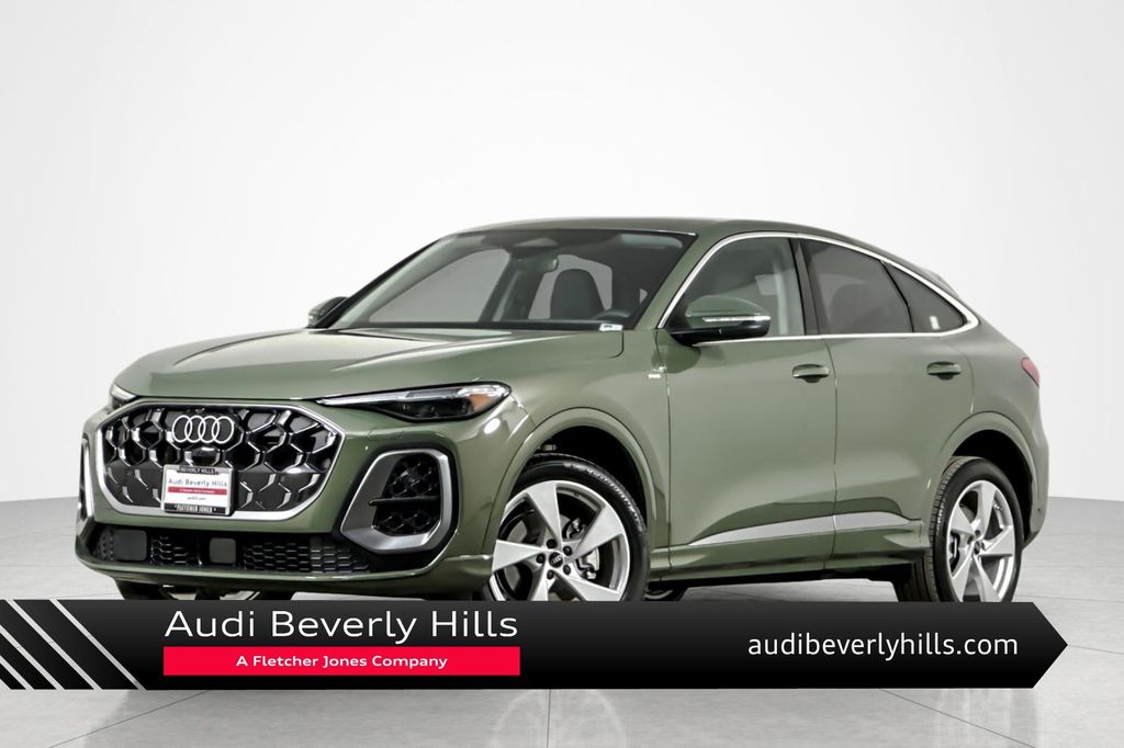 New 2025 Audi Q5 Premium Plus TFSI quattro S tronic