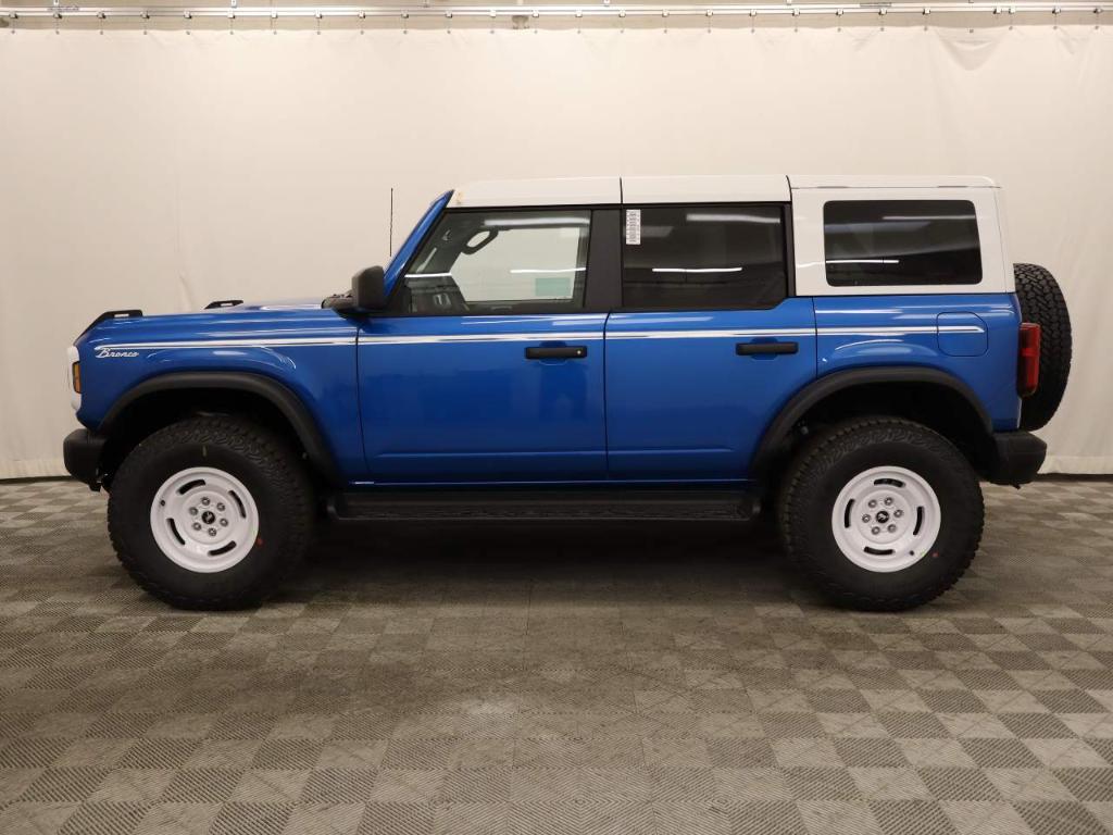 FORD BRONCO HERITAGE EDITION - 2