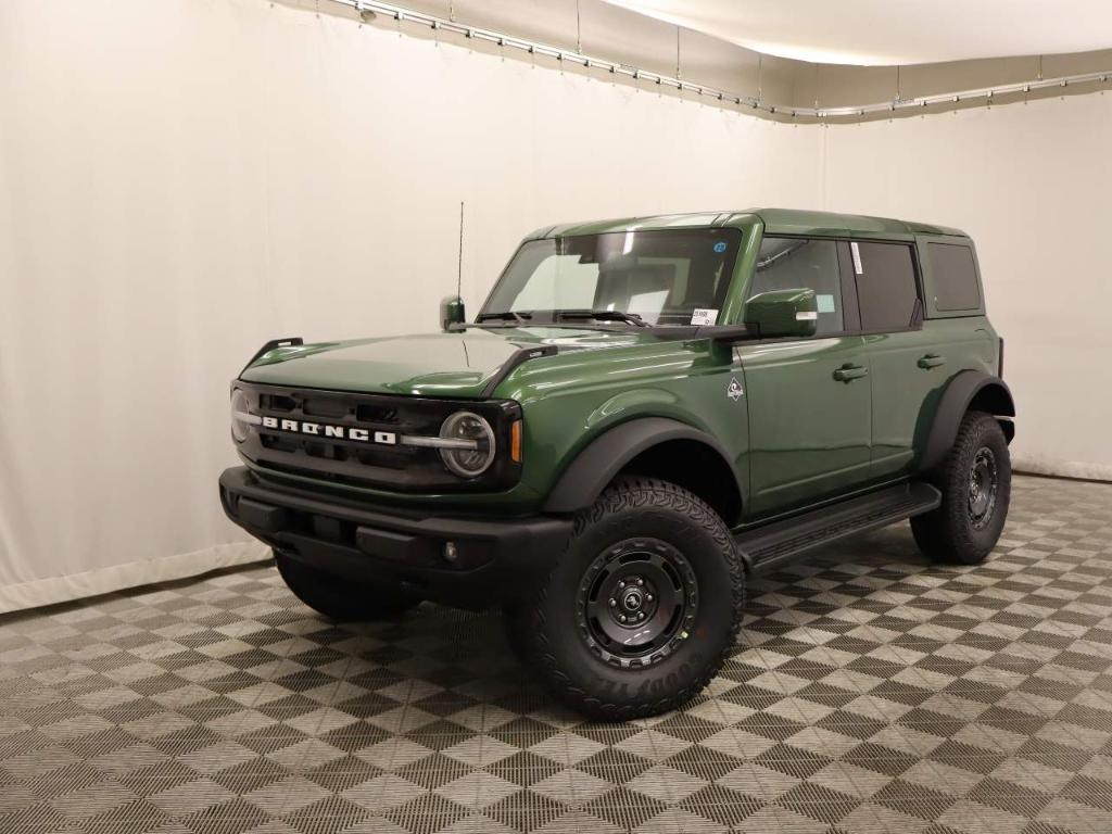 New 2025 Ford Bronco Outer Banks