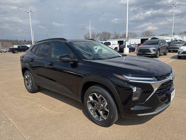 New 2026 Chevrolet Trax LT