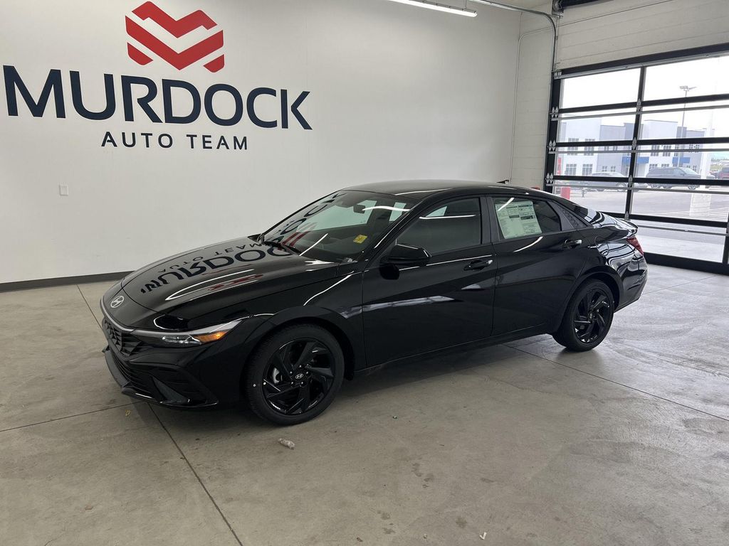 New 2026 Hyundai ELANTRA Sport