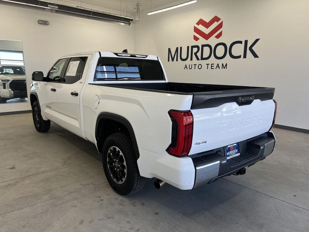 صورة مصغرة 9 لـ 2023 Toyota TUNDRA SR5