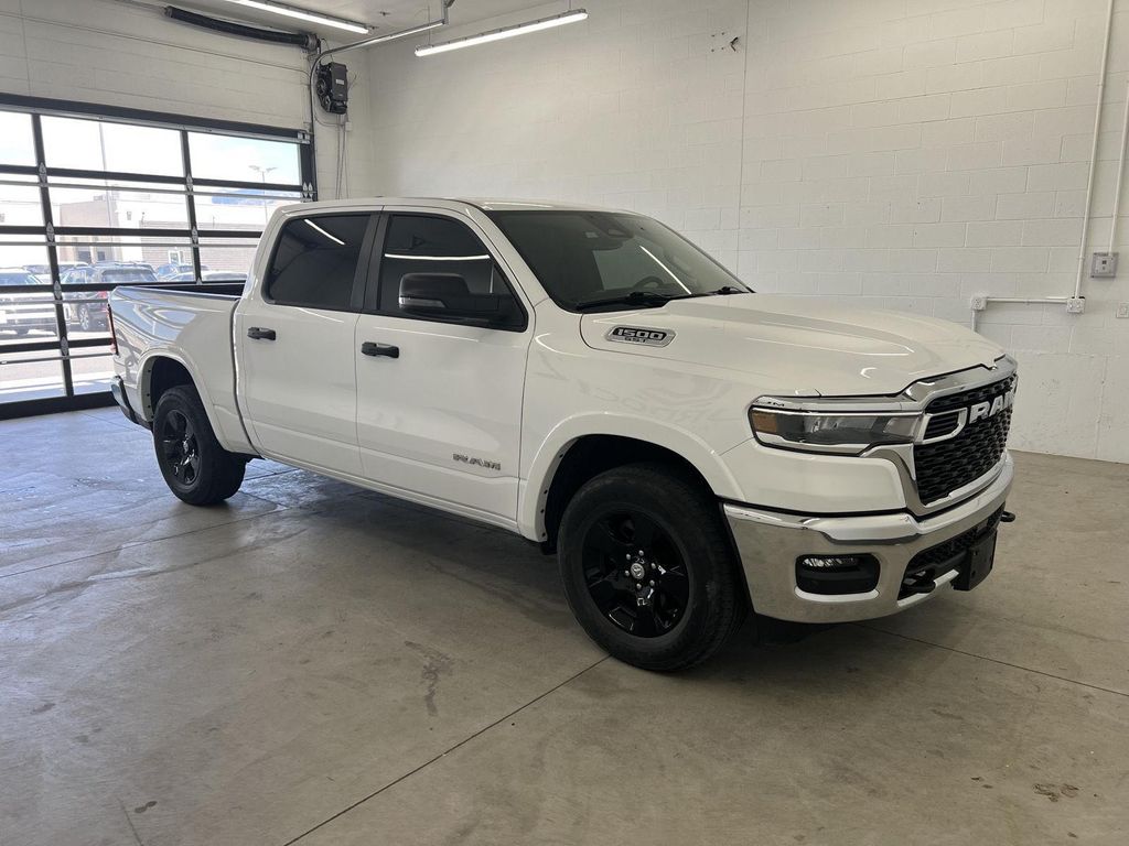 صورة 5 لـ 2025 RAM 1500 BIG HORN/LONE STAR