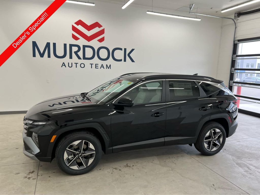 New 2025 Hyundai TUCSON SEL