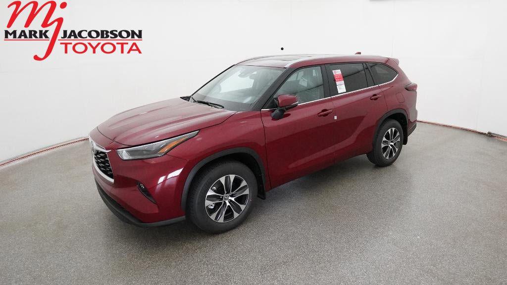 New 2026 Toyota Highlander XLE