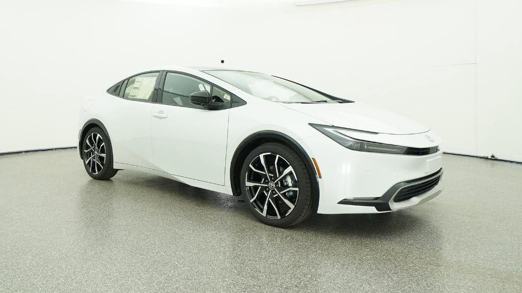 2026 Toyota PRIUS PLUG-IN HYBRID XSE PREMIUM thumbnail 31
