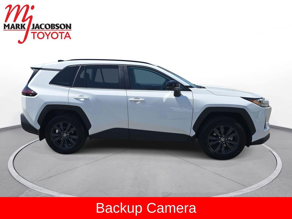 TOYOTA RAV4 - 7