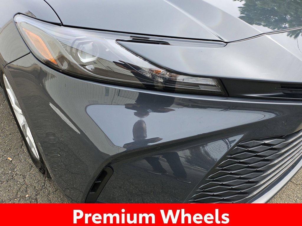 2026 Toyota CAMRY LE — миниатюра 13