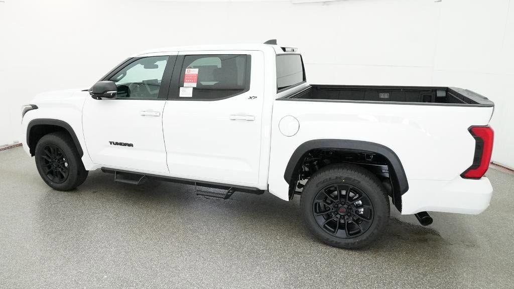 TOYOTA TUNDRA - 4