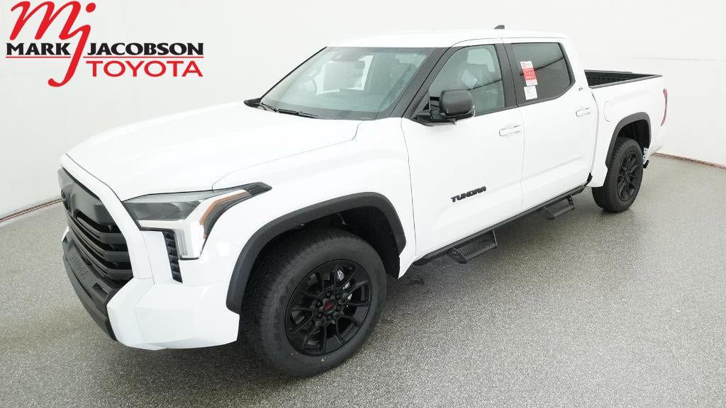 New 2026 Toyota Tundra SR5