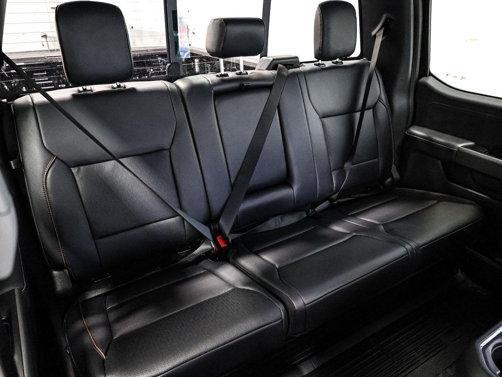 صورة مصغرة 28 لـ 2026 FORD F-350 LARIAT